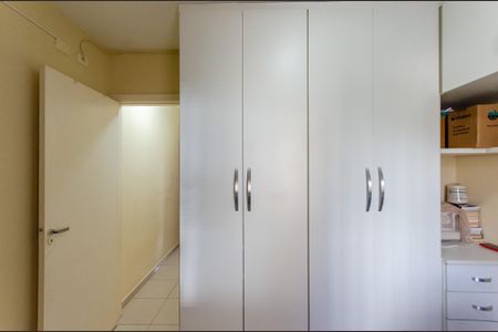 Casa de condomínio à venda com 57m², 2 quartos e 1 vagaQuarto 1