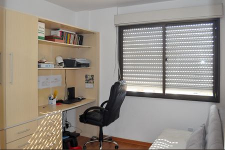 Apartamento à venda com 2 quartos, 75m² em Jardim Botânico, Porto Alegre