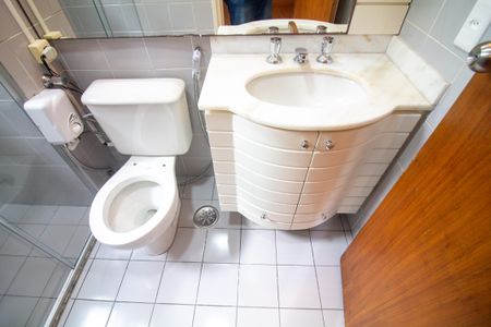 Apartamento para alugar com 101m², 3 quartos e 2 vagasBanheiro da Suíte