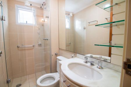 Apartamento para alugar com 101m², 3 quartos e 2 vagasBanheiro