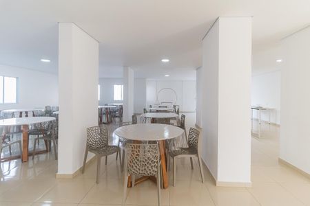Apartamento para alugar com 48m², 2 quartos e 1 vagaÁrea comum - Salão de festas
