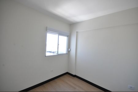 Quarto 1 de apartamento para alugar com 2 quartos, 42m² em Vila Santa Terezinha (zona Norte), São Paulo