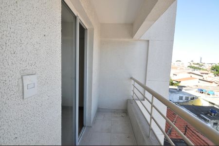 Sacada da Sala de apartamento para alugar com 2 quartos, 42m² em Vila Santa Terezinha (zona Norte), São Paulo