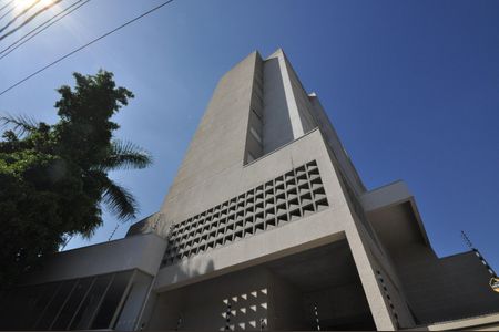 Fachada de apartamento para alugar com 2 quartos, 42m² em Vila Santa Terezinha (zona Norte), São Paulo