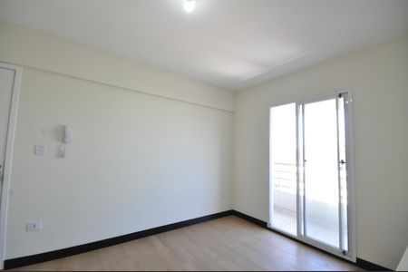 Sala de apartamento para alugar com 2 quartos, 42m² em Vila Santa Terezinha (zona Norte), São Paulo