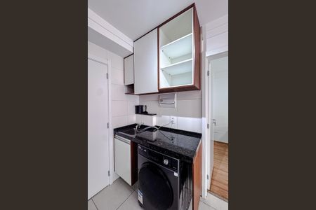 Apartamento à venda com 34m², 1 quarto e sem vaga Apartamento à venda com 34m², 1 quarto e sem vagaCozinha e Área de Serviço