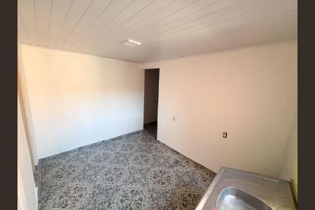 Quarto de casa para alugar com 1 quarto, 38m² em Vila Santista, São Paulo