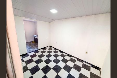 Sala de casa para alugar com 1 quarto, 38m² em Vila Santista, São Paulo