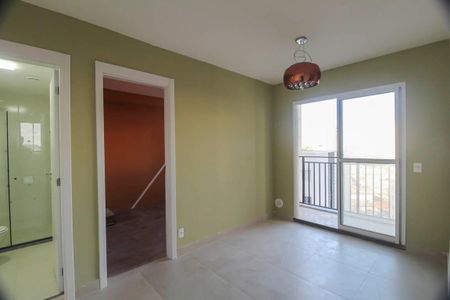 Apartamento para alugar com 37m², 2 quartos e 1 vaga Apartamento para alugar com 37m², 2 quartos e 1 vagaSala/Cozinha
