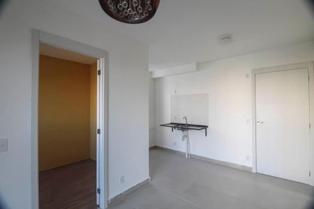 Apartamento para alugar com 37m², 2 quartos e 1 vaga Apartamento para alugar com 37m², 2 quartos e 1 vagaSala/Cozinha