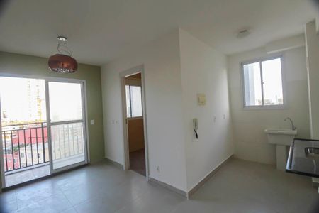 Sala/Cozinha de apartamento para alugar com 2 quartos, 37m² em Vila Prudente, São Paulo