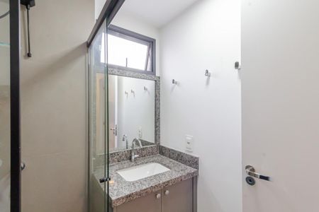 Apartamento para alugar com 40m², 2 quartos e sem vaga Apartamento para alugar com 40m², 2 quartos e sem vagaBanheiro social