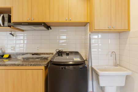 Apartamento para alugar com 40m², 2 quartos e sem vaga Apartamento para alugar com 40m², 2 quartos e sem vagaSala/cozinha