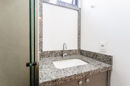 Studio para alugar com 40m², 2 quartos e sem vaga Studio para alugar com 40m², 2 quartos e sem vagaBanheiro