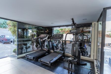 Apartamento à venda com 60m², 2 quartos e 1 vaga Apartamento à venda com 60m², 2 quartos e 1 vagaSala de jogos e academia