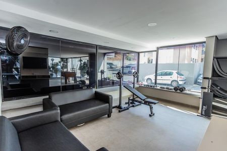 Apartamento à venda com 60m², 2 quartos e 1 vaga Apartamento à venda com 60m², 2 quartos e 1 vagaSala de jogos e academia