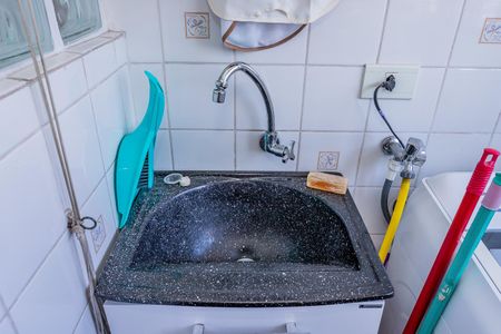 Apartamento à venda com 60m², 2 quartos e 1 vaga Apartamento à venda com 60m², 2 quartos e 1 vagaÁrea de Serviço