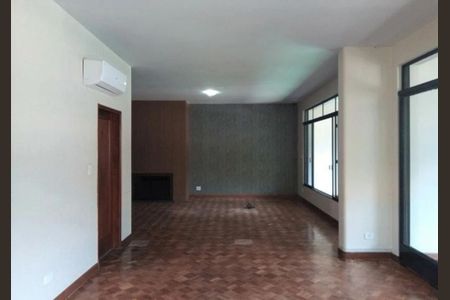 Casa para alugar com 4 quartos, 480m² em Pacaembu, São Paulo