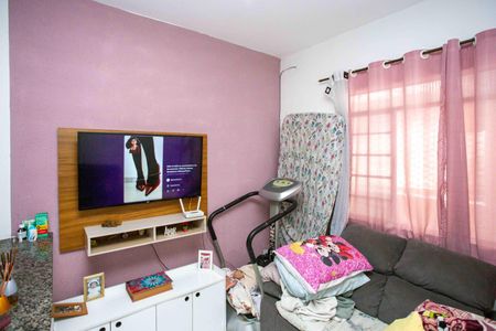 Casa à venda com 2147483650m², 3 quartos e sem vagaSala Casa 2