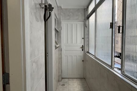 Apartamento para alugar com 147m², 2 quartos e 1 vagaÁrea de Serviço