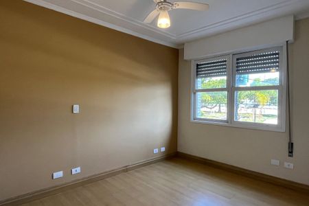 Quarto  de apartamento para alugar com 2 quartos, 147m² em Boqueirão, Santos