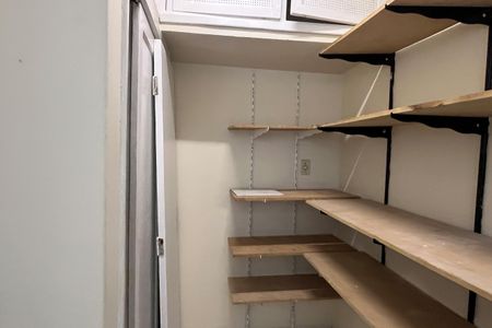 Apartamento para alugar com 147m², 2 quartos e 1 vagaQuarto de Serviço