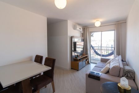 Sala de apartamento à venda com 2 quartos, 52m² em Jardim Sarah, São Paulo