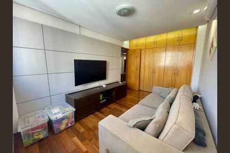 Apartamento à venda com 4 quartos, 156m² em Santo Agostinho, Belo Horizonte