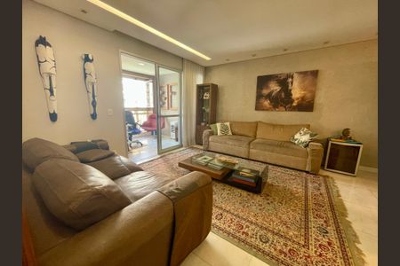 Apartamento à venda com 4 quartos, 156m² em Santo Agostinho, Belo Horizonte