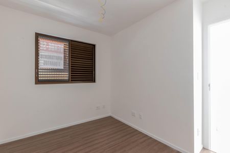 Apartamento à venda com 79m², 3 quartos e 2 vagasQuarto 2