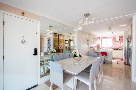 Apartamento à venda com 128m², 3 quartos e 3 vagasSala