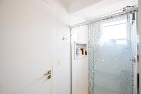 Apartamento à venda com 128m², 3 quartos e 3 vagasBanheiro do quarto 1