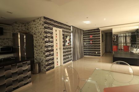 Apartamento à venda com 128m², 3 quartos e 3 vagasÁrea comum - Salão de festas