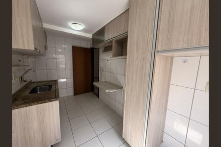Apartamento à venda com 69m², 3 quartos e 1 vagaCOZINHA