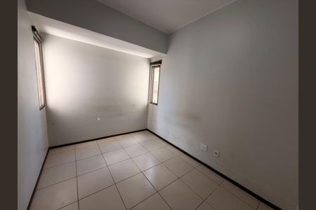 QUARTO 01 de apartamento à venda com 3 quartos, 69m² em Csb 10, Brasília