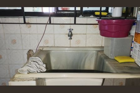 Casa para alugar com 250m², 3 quartos e 1 vaga Casa para alugar com 250m², 3 quartos e 1 vagaTanque