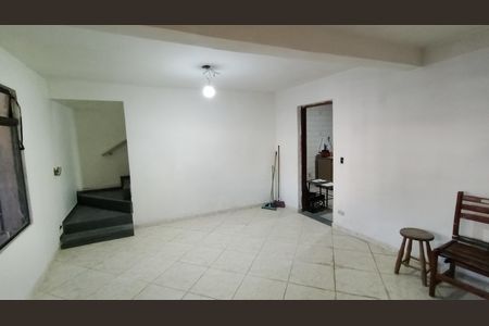Sala  de casa para alugar com 3 quartos, 250m² em Parque Residencial Marengo, Suzano