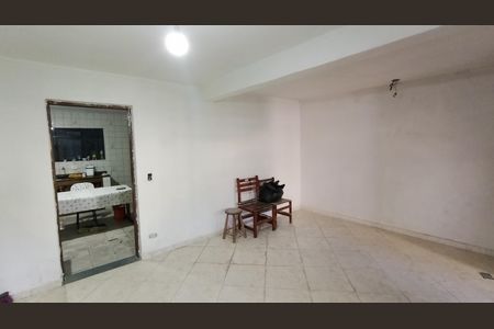Casa para alugar com 250m², 3 quartos e 1 vaga Casa para alugar com 250m², 3 quartos e 1 vagaSala