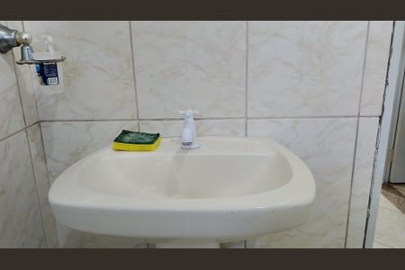 Casa para alugar com 250m², 3 quartos e 1 vaga Casa para alugar com 250m², 3 quartos e 1 vagaBanheiro 1