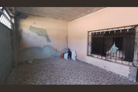 Casa para alugar com 250m², 3 quartos e 1 vaga Casa para alugar com 250m², 3 quartos e 1 vagaGaragem