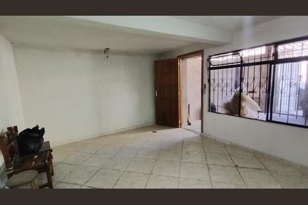 Sala de casa para alugar com 3 quartos, 250m² em Parque Residencial Marengo, Suzano