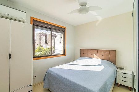 Apartamento à venda com 74m², 2 quartos e 1 vagaQuarto 2