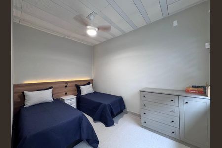 Casa de condomínio para alugar com 180m², 2 quartos e 1 vagaQuarto