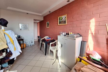 Apartamento à venda com 92m², 2 quartos e 1 vaga Apartamento à venda com 92m², 2 quartos e 1 vagaSala