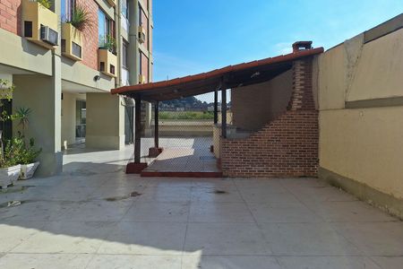 Apartamento à venda com 92m², 2 quartos e 1 vaga Apartamento à venda com 92m², 2 quartos e 1 vagaÁrea comum