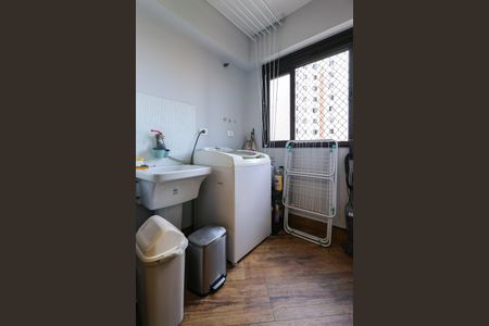 Apartamento à venda com 73m², 2 quartos e 2 vagasÁrea de Serviço