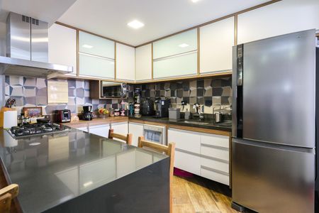 Apartamento à venda com 73m², 2 quartos e 2 vagasCozinha