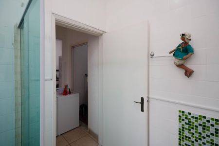 Casa à venda com 110m², 4 quartos e 1 vaga Casa à venda com 110m², 4 quartos e 1 vagaBanheiro 1