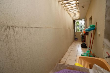 Casa à venda com 110m², 4 quartos e 1 vaga Casa à venda com 110m², 4 quartos e 1 vagaÁrea de Serviço