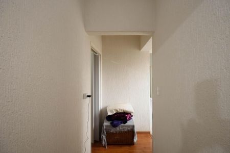 Casa à venda com 110m², 4 quartos e 1 vaga Casa à venda com 110m², 4 quartos e 1 vagaHall